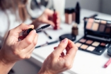 Peut on mettre du Mascara sur un Rehaussement de cils ?
