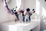 Comment nettoyer des pinceaux de maquillage ? Guide & Tuto